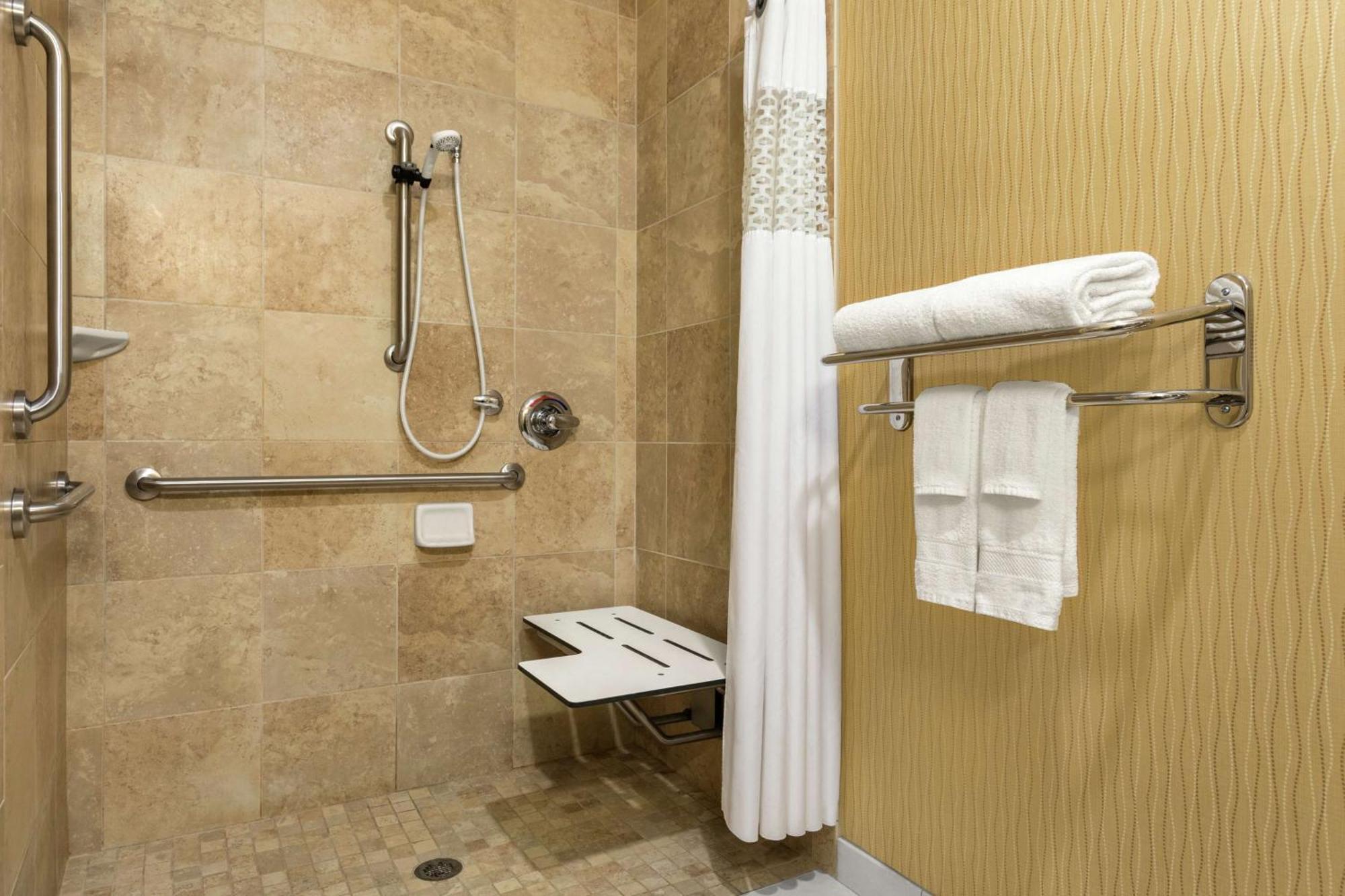 Hampton Inn Akron-Fairlawn Montrose Extérieur photo