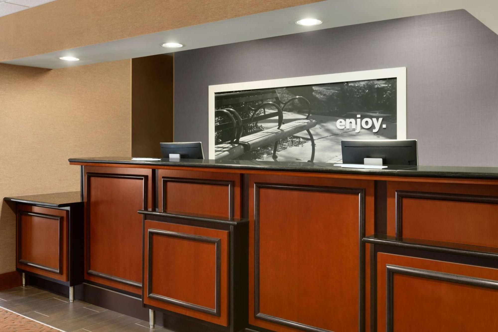 Hampton Inn Akron-Fairlawn Montrose Extérieur photo
