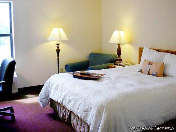 Hampton Inn Akron-Fairlawn Montrose Extérieur photo